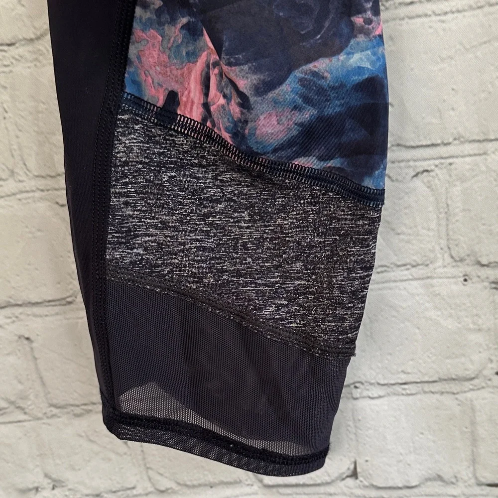 Lululemon If You’re Lucky Crop Full on Luxtreme leggings size 4